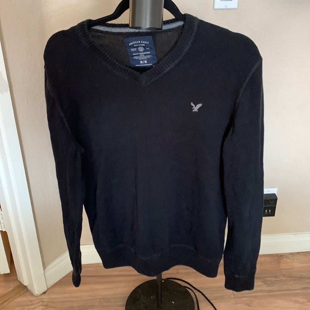 American eagle V-Neck sweater